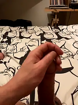 LivingLegend1978 online show from December 16, 2025, 8:02 pm