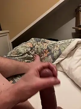 Snapshot of LivingLegend1978 chatting on February 10, 2026, 11:15 pm LivingLegend1978 online show from February 10, 2026, 11:15 pm