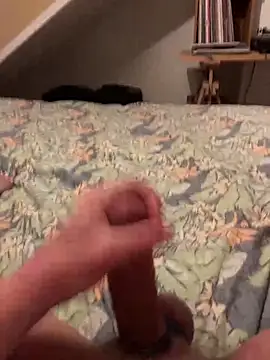 Snapshot of LivingLegend1978 chatting on February 1, 2026, 8:01 am LivingLegend1978 online show from February 1, 2026, 8:01 am