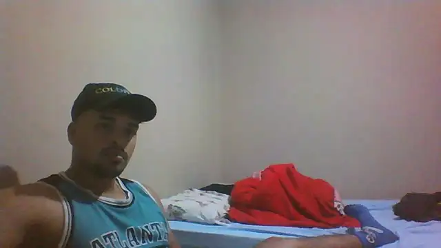 Xcumshot33 online show from December 14, 2025, 3:35 am