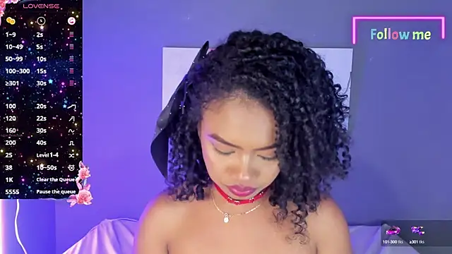 EmmaSmith06 online show from March 18, 2025, 1:13 am