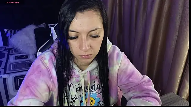 Snapshot of Majuu__ chatting on February 28, 2026, 10:59 am Majuu online show from February 28, 2026, 10:59 am