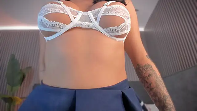 Snapshot of emelie_89 chatting on March 28, 2026, 12:28 pm emelie 89 online show from March 28, 2026, 12:28 pm