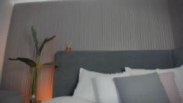 Snapshot of emelie_89 chatting on March 5, 2026, 12:24 pm emelie 89 online show from March 5, 2026, 12:24 pm