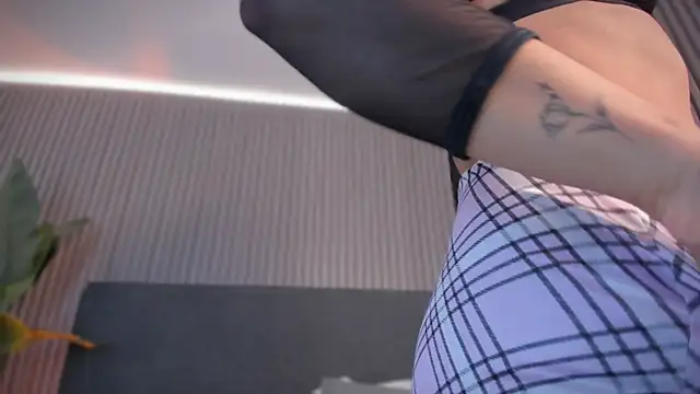 Snapshot of emelie_89 chatting on March 31, 2026, 12:18 pm emelie 89 online show from March 31, 2026, 12:18 pm