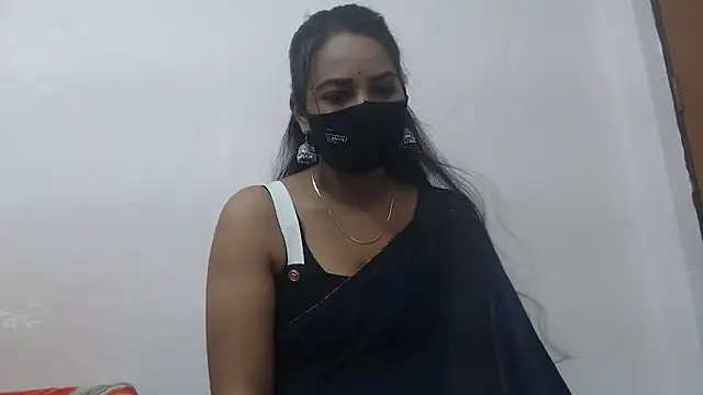 Snapshot of wildbabes chatting on October 15, 2025, 3:42 pm wildbabes online show from October 15, 2025, 3:42 pm