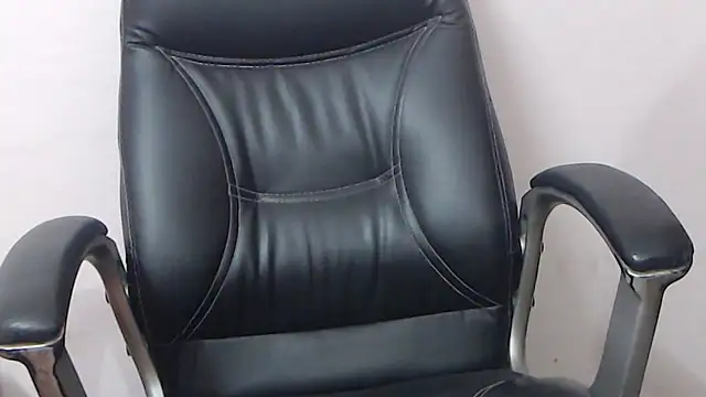 Snapshot of wildbabes chatting on January 20, 2025, 3:39 pm wildbabes online show from January 20, 2025, 3:39 pm