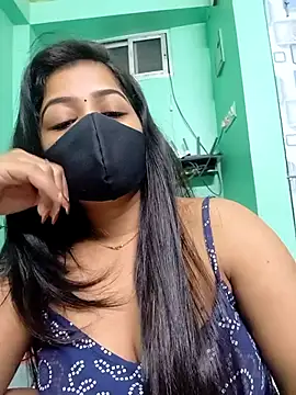 Snapshot of Monalisa_Singh chatting on May 9, 2026, 5:49 pm Monalisa Singh online show from May 9, 2026, 5:49 pm