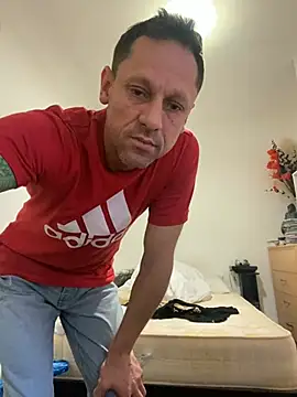 Snapshot of Yourhotboy_42 chatting on February 23, 2025, 2:25 pm Yourhotboy 42 online show from February 23, 2025, 2:25 pm