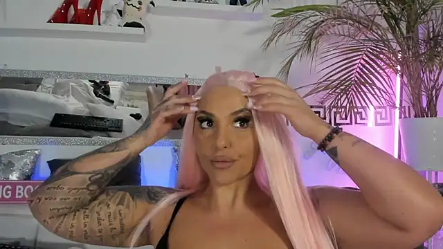 CocoSkyy online show from December 4, 2024, 2:31 pm