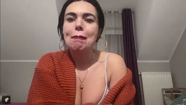 Snapshot of DESIREjenny chatting on December 3, 2025, 8:14 am DESIREjenny online show from December 3, 2025, 8:14 am