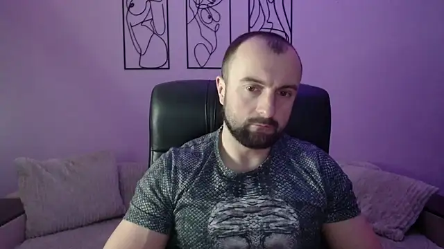 brindlefly6969 online show from February 9, 2026, 11:41 am