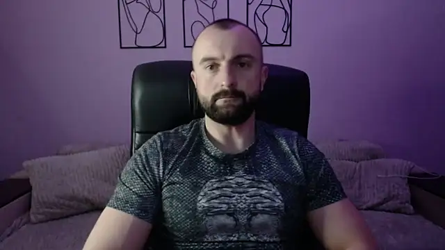 Snapshot of brindlefly6969 chatting on March 26, 2026, 11:30 am brindlefly6969 online show from March 26, 2026, 11:30 am