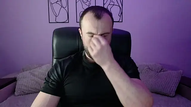 Snapshot of brindlefly6969 chatting on March 19, 2026, 11:21 am brindlefly6969 online show from March 19, 2026, 11:21 am