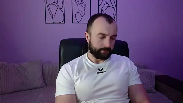 Snapshot of brindlefly6969 chatting on April 13, 2026, 10:30 am brindlefly6969 online show from April 13, 2026, 10:30 am