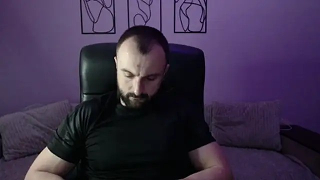 Snapshot of brindlefly6969 chatting on April 4, 2026, 10:44 am brindlefly6969 online show from April 4, 2026, 10:44 am