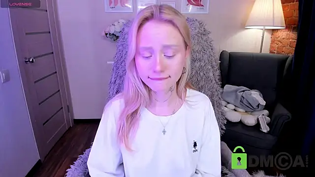 Snapshot of MalenaErnman chatting on January 20, 2025, 1:32 pm MalenaErnman online show from January 20, 2025, 1:32 pm