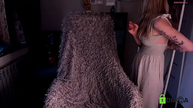 Snapshot of MalenaErnman chatting on February 5, 2025, 1:33 pm MalenaErnman online show from February 5, 2025, 1:33 pm