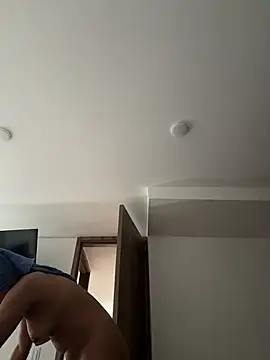 Snapshot of pamell_col chatting on December 21, 2025, 7:26 pm pamell col online show from December 21, 2025, 7:26 pm