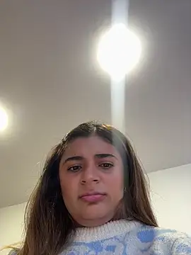 Snapshot of pamell_col chatting on February 24, 2026, 8:21 pm pamell col online show from February 24, 2026, 8:21 pm