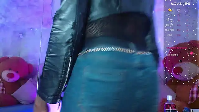 Snapshot of puca_ebony chatting on November 29, 2025, 7:36 pm puca ebony online show from November 29, 2025, 7:36 pm