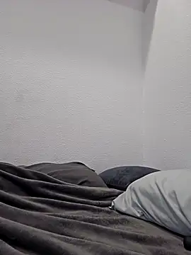 Snapshot of Iliketocooksquirt25 chatting on September 13, 2025, 2:44 am Iliketocooksquirt25 online show from September 13, 2025, 2:44 am