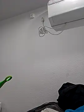 Snapshot of Iliketocooksquirt25 chatting on October 6, 2025, 11:38 pm Iliketocooksquirt25 online show from October 6, 2025, 11:38 pm