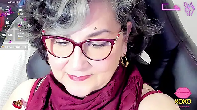 Snapshot of cataleya_mom chatting on September 9, 2025, 3:27 am cataleya mom online show from September 9, 2025, 3:27 am