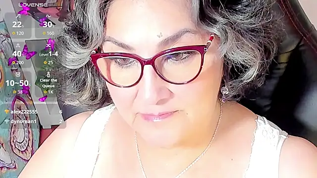 Snapshot of cataleya_mom chatting on October 14, 2025, 4:07 pm cataleya mom online show from October 14, 2025, 4:07 pm