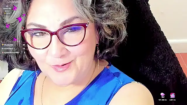 Snapshot of cataleya_mom chatting on November 17, 2025, 3:10 am cataleya mom online show from November 17, 2025, 3:10 am