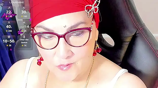 Snapshot of cataleya_mom chatting on October 28, 2025, 3:18 am cataleya mom online show from October 28, 2025, 3:18 am