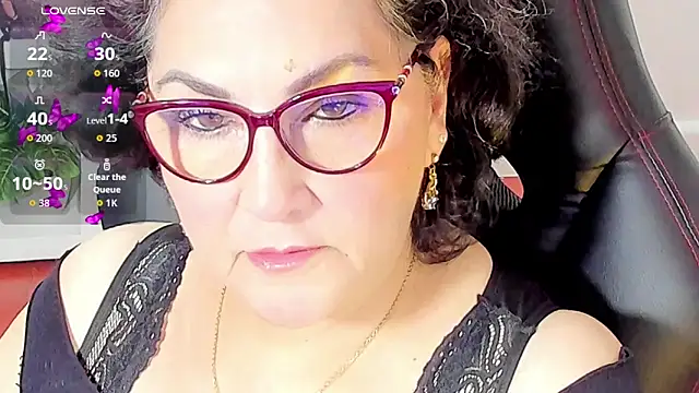 Snapshot of cataleya_mom chatting on October 26, 2025, 1:39 am cataleya mom online show from October 26, 2025, 1:39 am