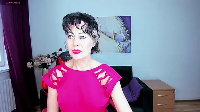 Snapshot of Silvia_Wallec chatting on April 24, 2026, 5:42 am Silvia Wallec online show from April 24, 2026, 5:42 am
