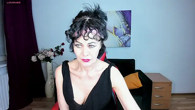 Snapshot of Silvia_Wallec chatting on May 2, 2026, 5:40 pm Silvia Wallec online show from May 2, 2026, 5:40 pm