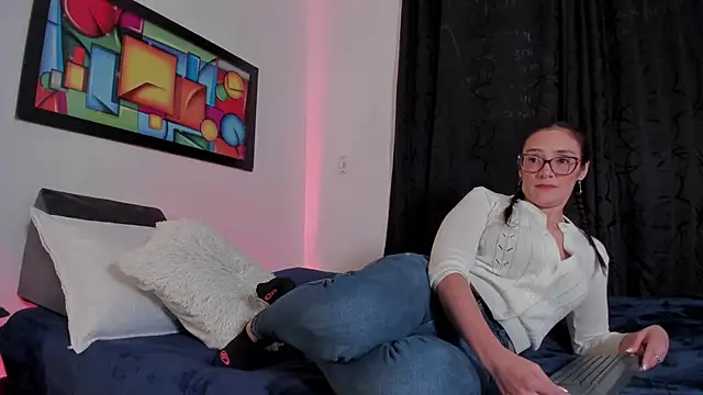 Snapshot of Jessica_Herrera_ chatting on December 1, 2025, 10:10 pm Jessica Herrera online show from December 1, 2025, 10:10 pm