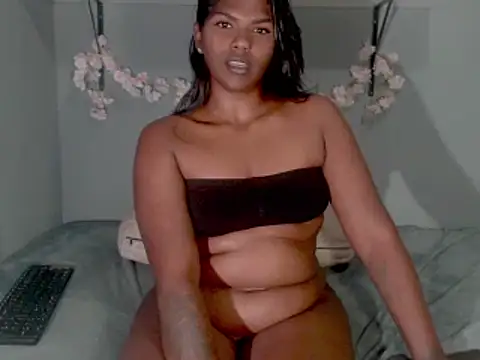 Snapshot of Sexykitten147 chatting on September 28, 2025, 10:50 pm Sexykitten147 online show from September 28, 2025, 10:50 pm