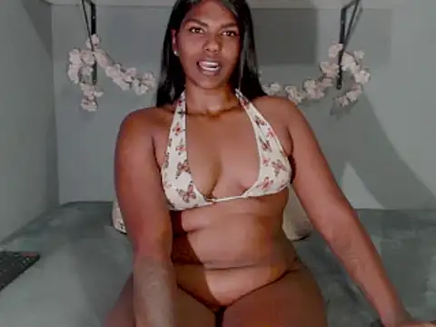 Snapshot of Sexykitten147 chatting on September 20, 2025, 11:43 pm Sexykitten147 online show from September 20, 2025, 11:43 pm