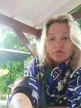 lady charlyne online show from January 22, 2025, 11:23 am