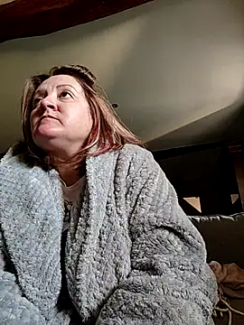 lady charlyne online show from September 30, 2025, 7:14 am