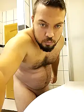 Snapshot of rafjb chatting on October 16, 2025, 2:14 pm rafjb online show from October 16, 2025, 2:14 pm