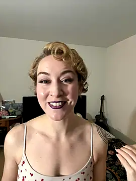 ketarisenup online show from November 10, 2025, 4:06 am