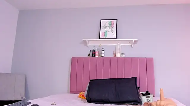 Snapshot of alexa_pariss chatting on April 21, 2026, 9:10 pm alexa pariss online show from April 21, 2026, 9:10 pm