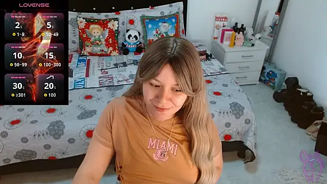 Snapshot of soniafuckboobs chatting on December 15, 2025, 12:22 pm soniafuckboobs online show from December 15, 2025, 12:22 pm