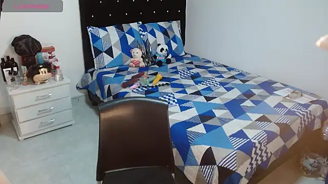 Snapshot of soniafuckboobs chatting on October 1, 2025, 12:53 pm soniafuckboobs online show from October 1, 2025, 12:53 pm