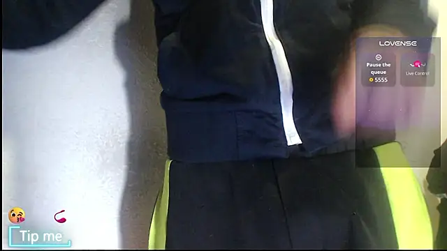 Snapshot of GrayHornyX chatting on February 13, 2026, 12:49 pm GrayHornyX online show from February 13, 2026, 12:49 pm