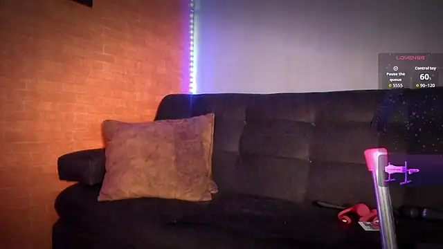 Snapshot of Salome_Villa chatting on June 17, 2026, 10:30 pm Salome Villa online show from June 17, 2026, 10:30 pm