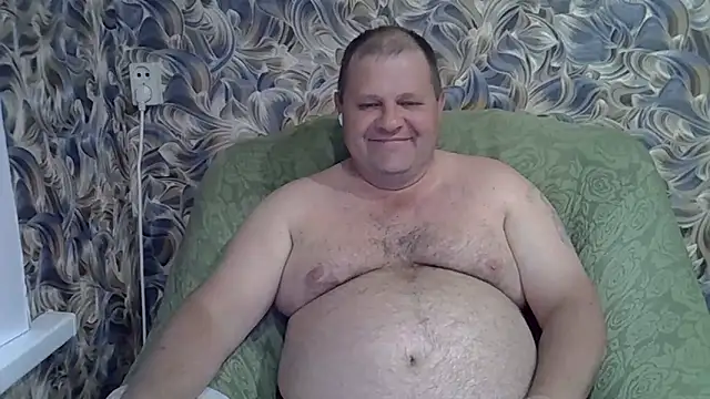 Snapshot of Nilola6 chatting on May 4, 2026, 2:20 pm Nilola6 online show from May 4, 2026, 2:20 pm