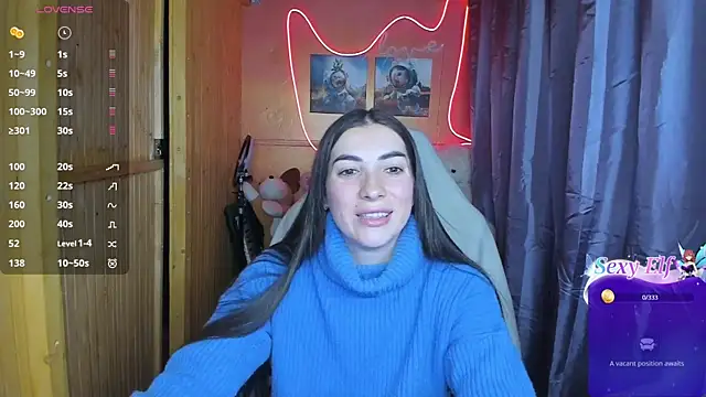 Fiery Brunette  online show from February 10, 2025, 2:59 pm