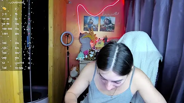 Fiery Brunette  online show from March 7, 2026, 3:02 am