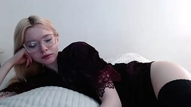 Snapshot of Sataobby chatting on February 23, 2025, 1:21 pm Sataobby online show from February 23, 2025, 1:21 pm